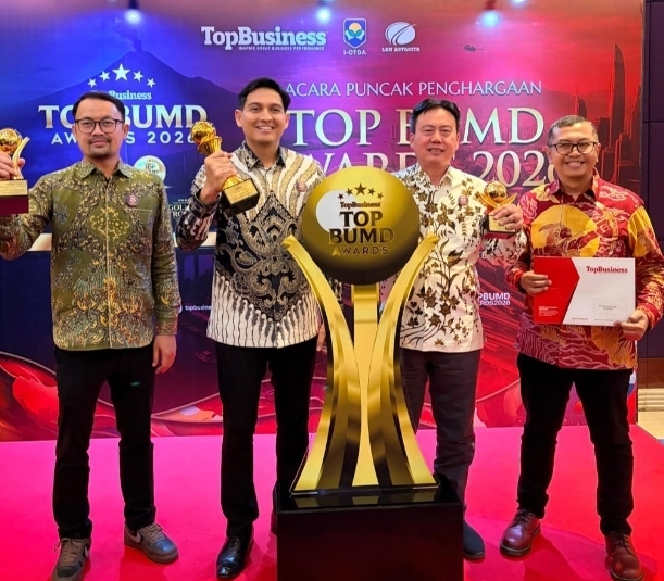 Bupati Lucky Hakim meraih TOP Pembina BUMD 2026